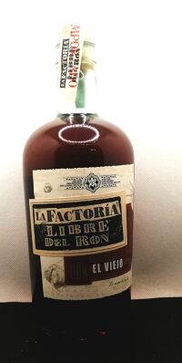 Rhum 'El viejo' 70cl 